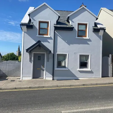 Beautiful 3-bed House In Co Clare Отель 4*
